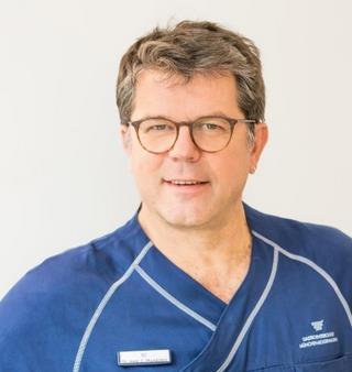 dr med christof pfundstein 17